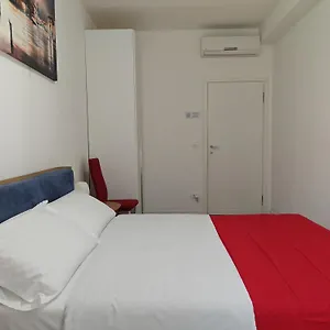 Pensión Goldmine 1